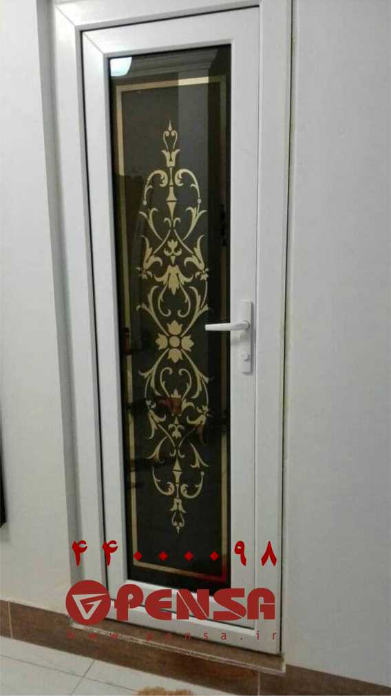 شیشه طرح‌دار برای سرویس بهداشتی