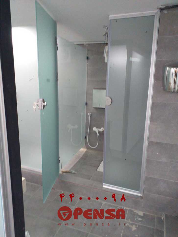 شیشه طرحدار مات در سرویس بهداشتی شیشهطرحدار مات در سرویس بهداشتی