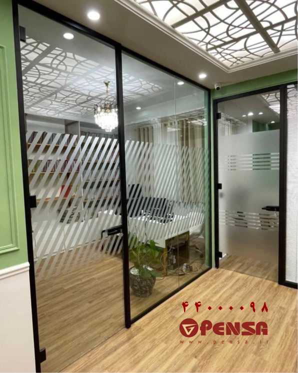 شیشه طرح دار اداری